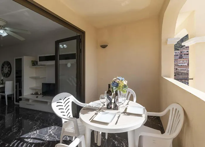 Castle Harbour 39 - Two Bed *