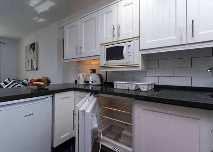 Castle Harbour 39 - Two Bed Los Cristianos (Tenerife)